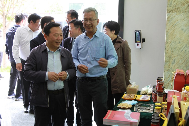 圖片2.jpg 圖片2.jpg