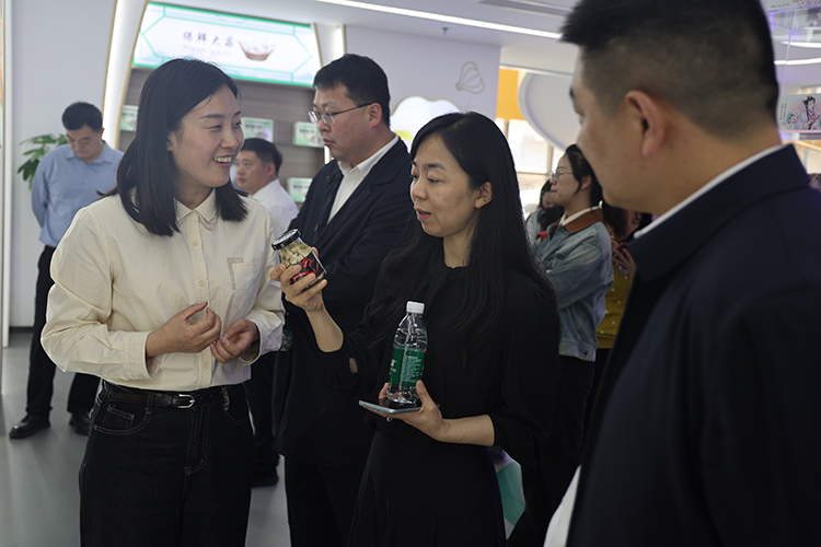 微信圖片_20250424144830.jpg 微信圖片_20250424144830.jpg